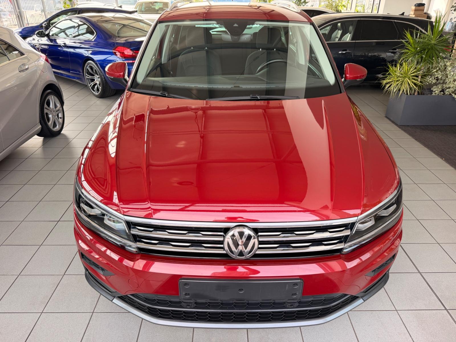 Volkswagen Tiguan BMT/Start-Stopp DSG*Massage*PDC*CarPlay