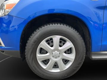 Mitsubishi ASX 1.6 MIVEC Edition KAMERA SHZ NAVI 8-FACH R