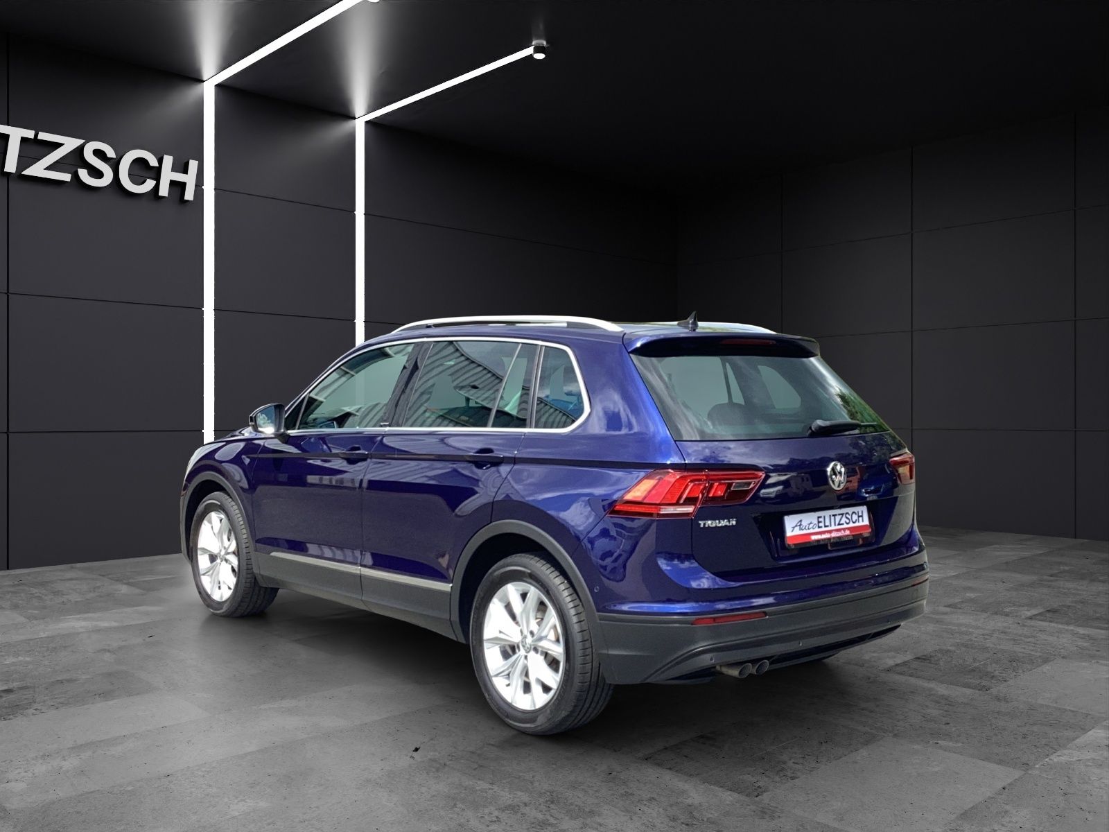 Fahrzeugabbildung Volkswagen Tiguan TDI IQ.DRIVE AHK Kamera ACC