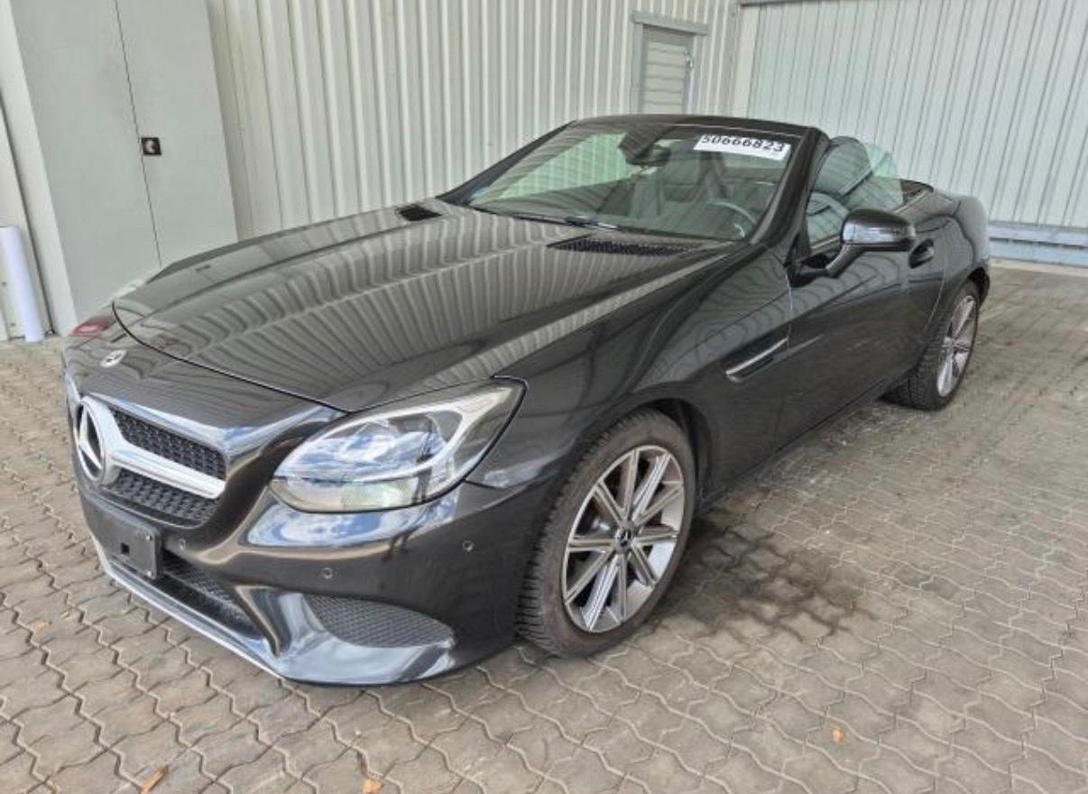 Mercedes-Benz SLC 300 Roadster