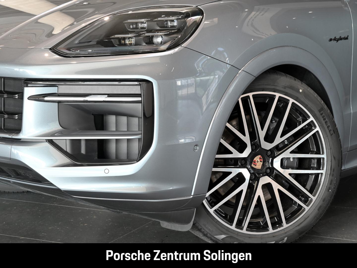 Porsche Cayenne E-Hybrid Coupe Black Edition 22'' AHK He