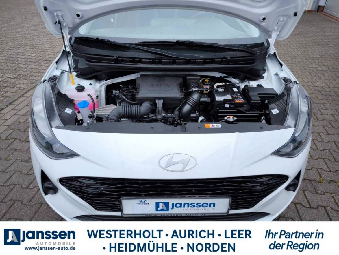 Fahrzeugabbildung Hyundai i10 1.0 Trend/ PDC hinten/Rückfahrkamera/Navi/Si