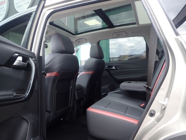 Fahrzeugabbildung DFSK Forthing 3 1.5L Turbo El. Panodach Leder ACC El.