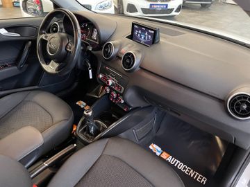 MYAUTOCENTER – Gebraucht- und Jahreswagen mit Werkstattservice in Pfaffenhofen Audi A1 Sportback basis *2. Hand*Klima*Navi*PDC*SHZ*