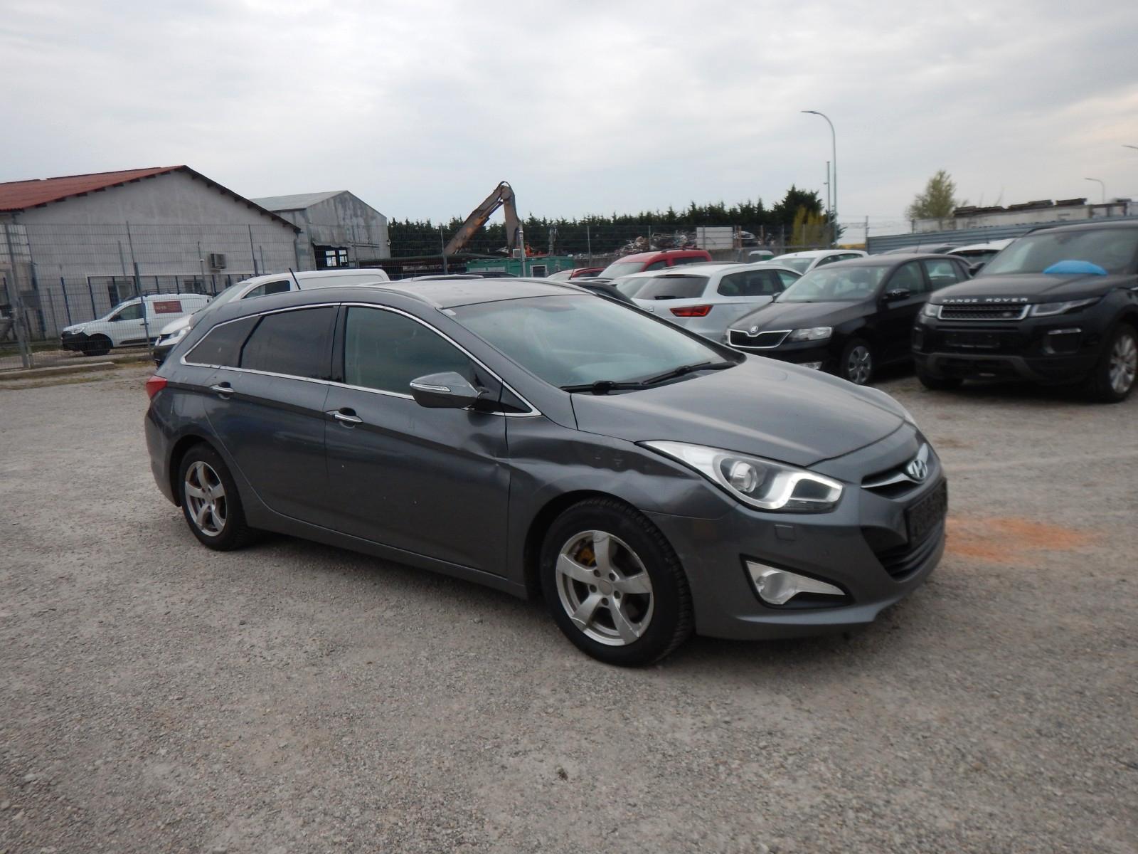Hyundai i40 2014 — photo 23
