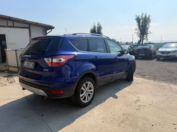 Ford Kuga - 8