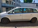 Opel Zafira B 1.6  - Opel Zafira in Solingen