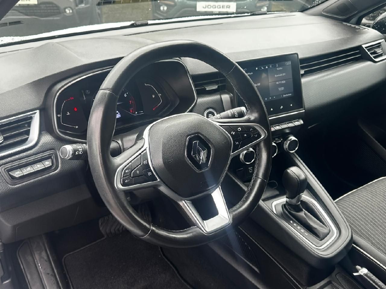 Fahrzeugabbildung Renault Clio Intens