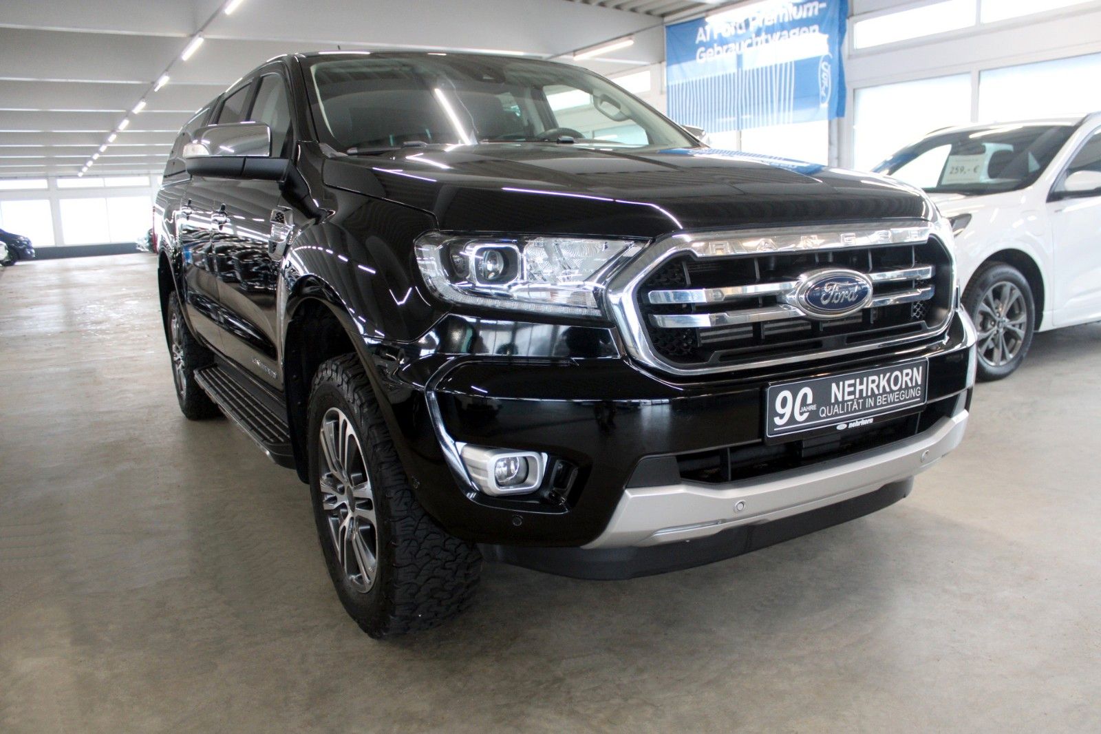 Fahrzeugabbildung Ford Ranger Limited Aut. LED AHK STDHZ HARDTOP uvm.