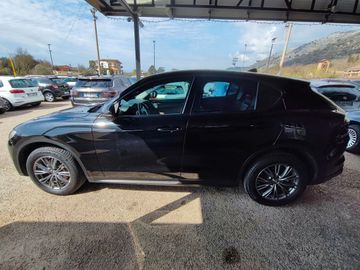 Alfa-Romeo Stelvio - 8