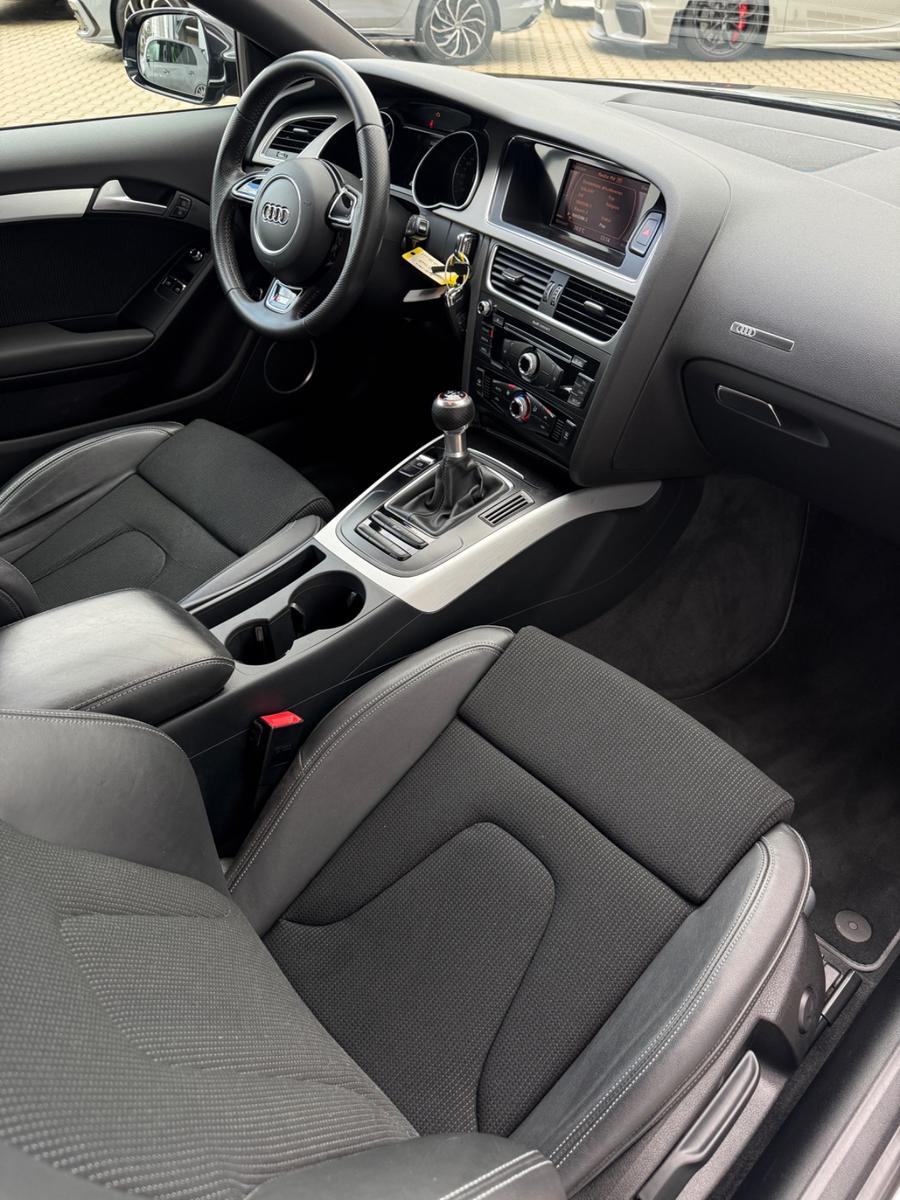 Audi A5 Coupé S Line 2.0 TDI 177 ch BVM / 1ère main / Bang & Olufsen / Jantes 19" / Xénon