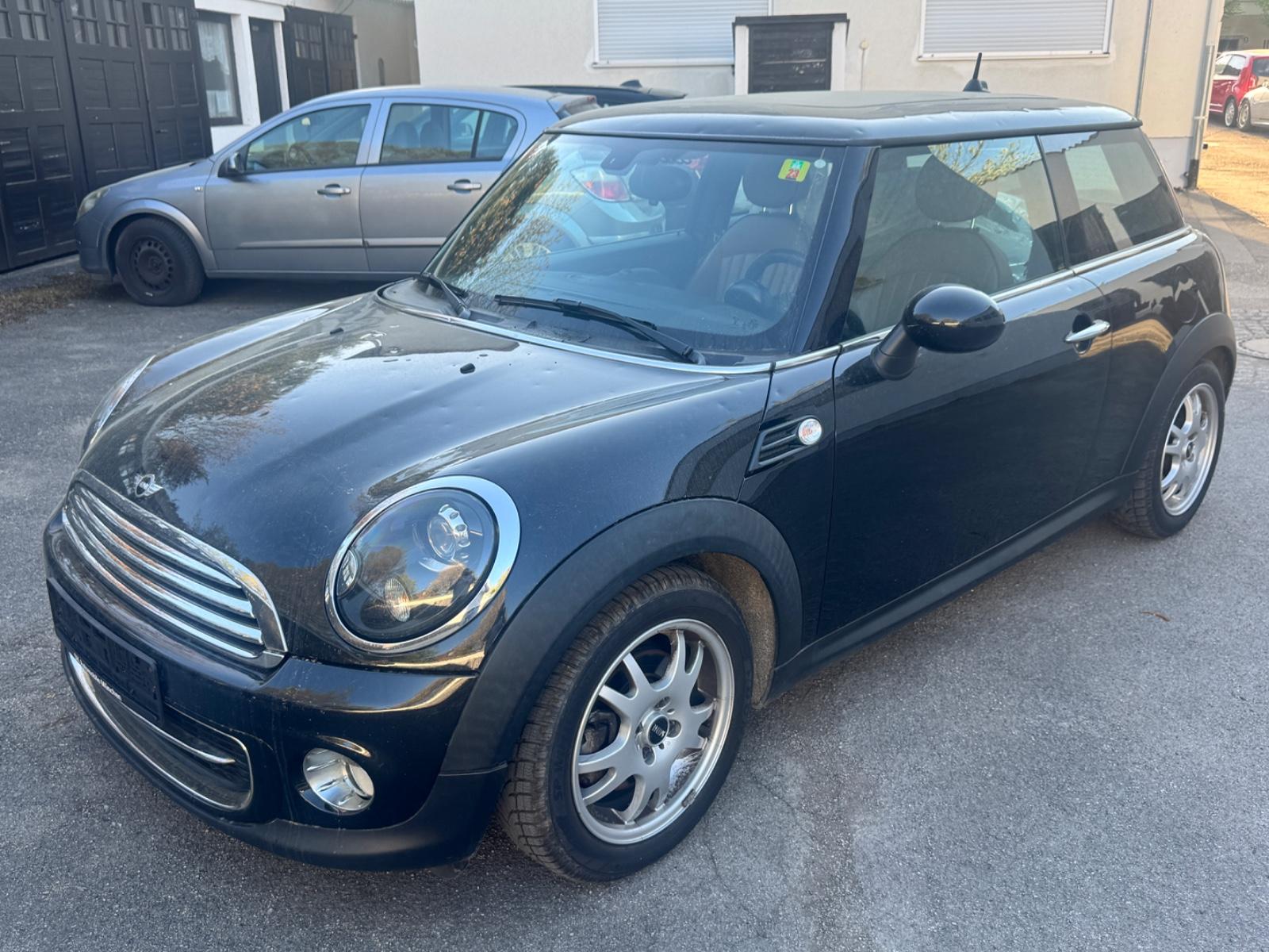 MINI COOPER * Panorama * Leder * Navi *