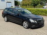 Mercedes-Benz E 250 T-Modell CDI BlueEfficiency - Mercedes-Benz E 250 in Aachen