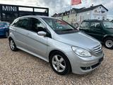 Mercedes-Benz B 200 AUtomatik/ PDC/ Navi - Mercedes-Benz B 200 Gebrauchtwagen in Köln