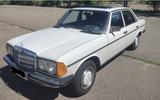 Mercedes-Benz W123 250er Limousine - Mercedes-Benz 250: W123