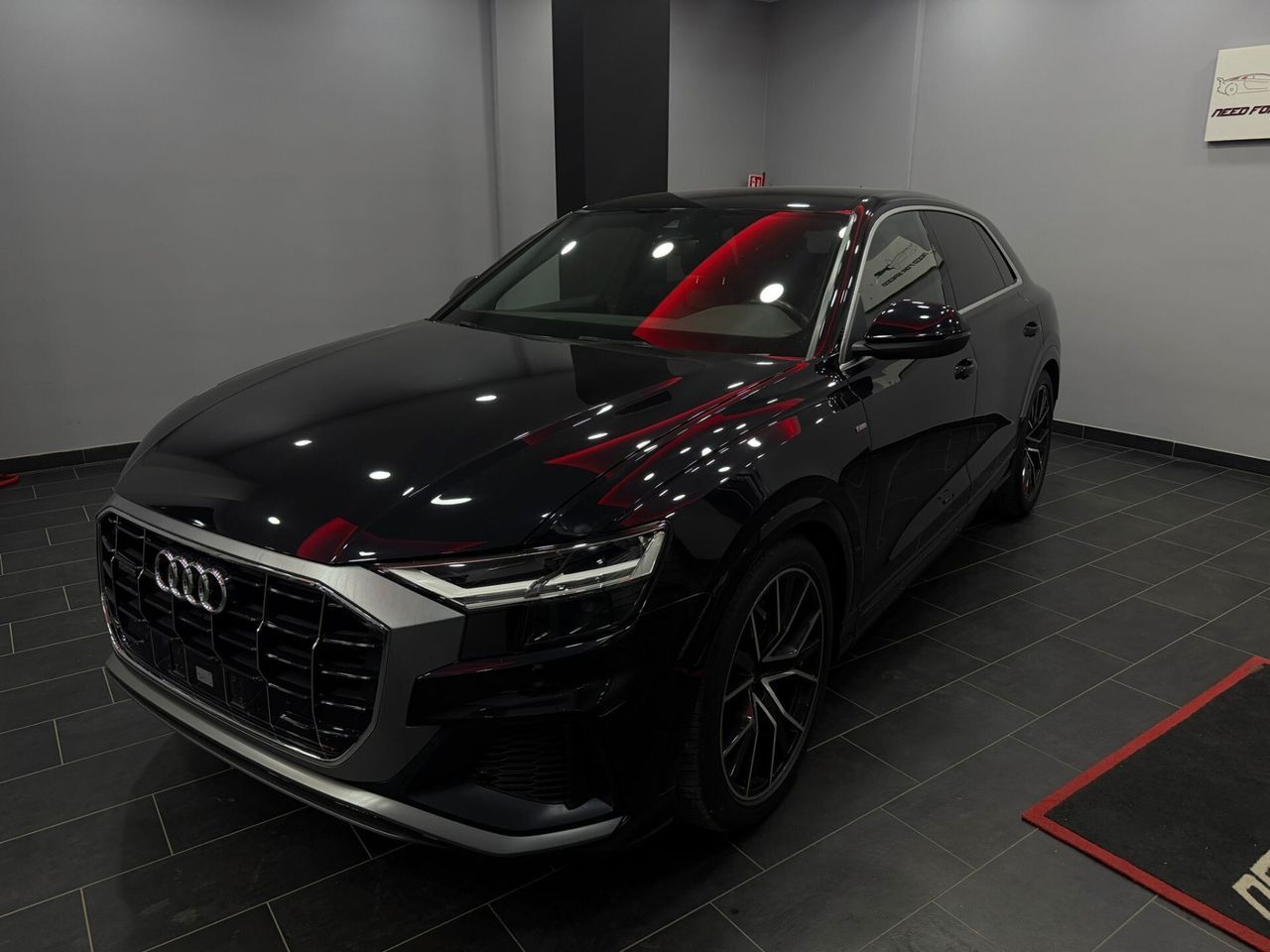 Audi Q8 45 TDI quattro tiptronic Sport