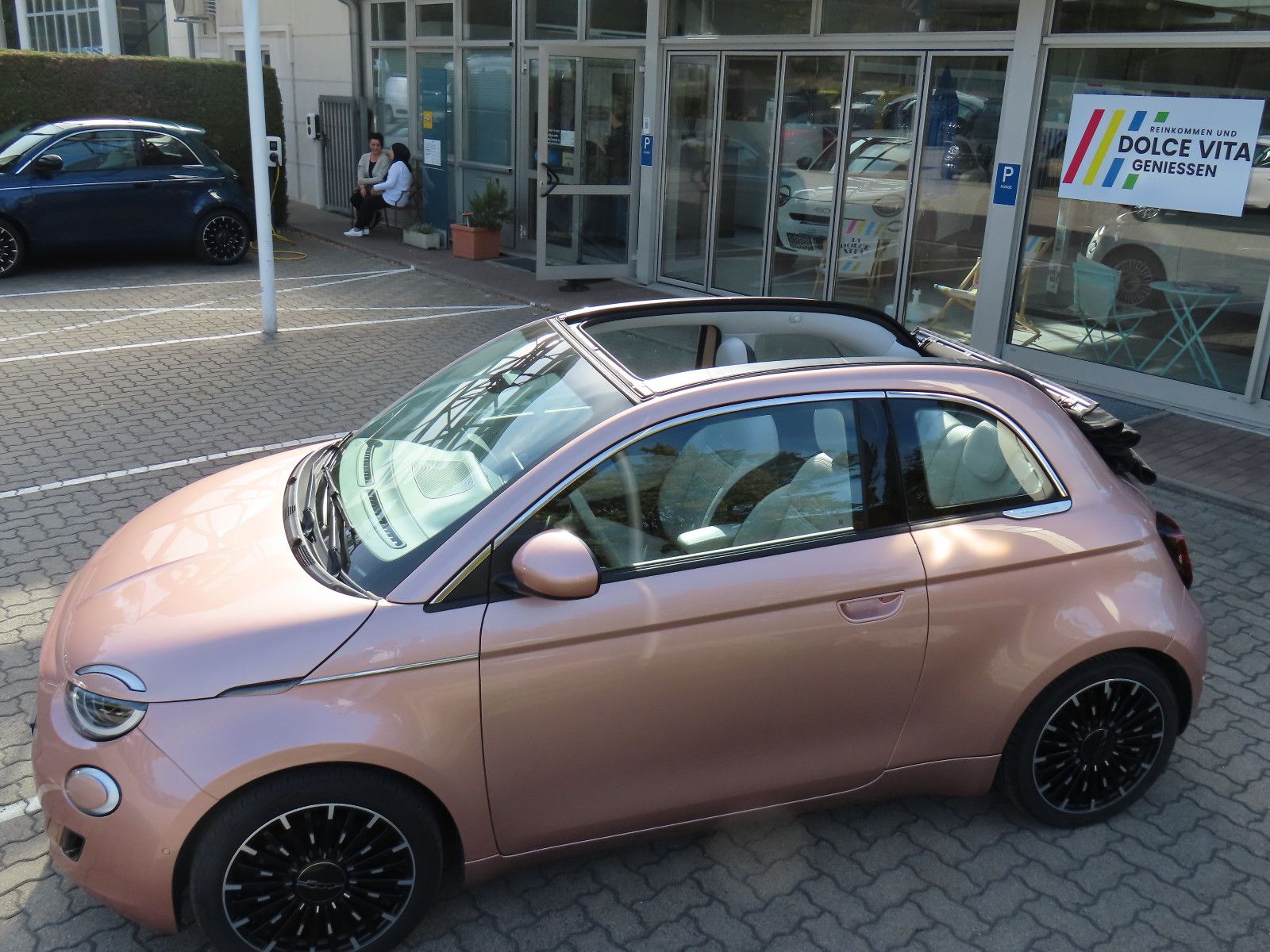 Fiat 500e Cabrio La Prima by Bocelli 42 kWh
