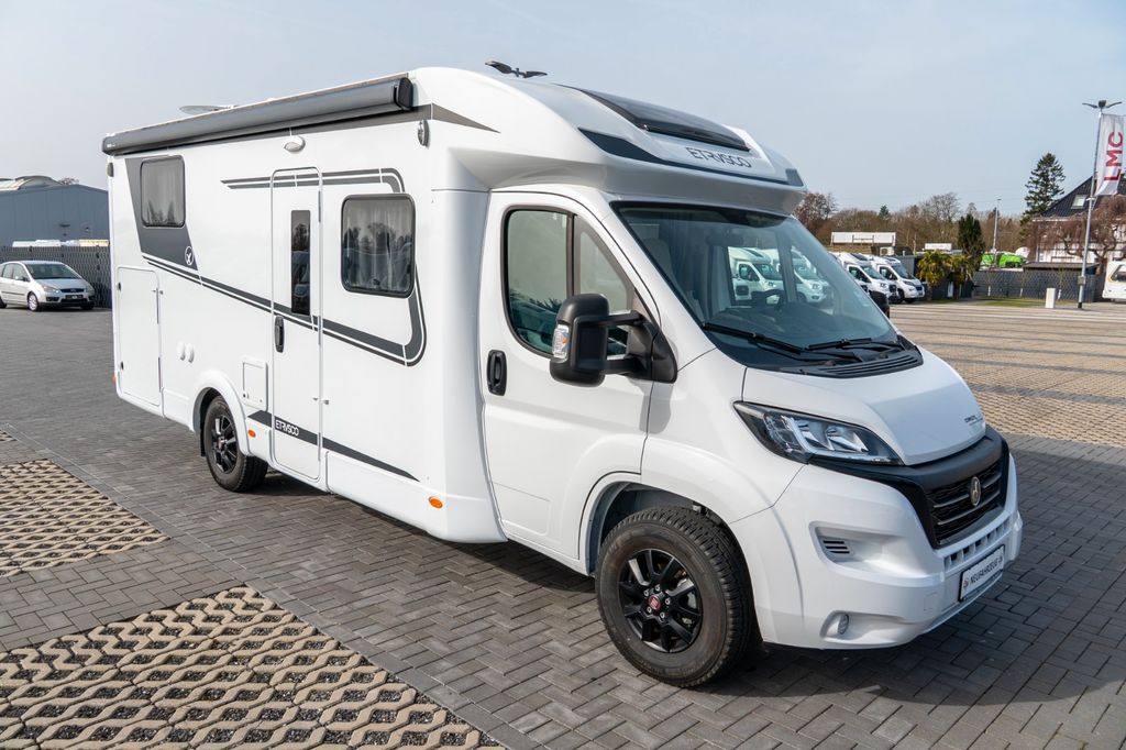 T 7300 SB Complete*Hubbett*32"TV*SAT*Markise