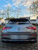 Mercedes-Benz CLA 35 AMG SB|Garant.|Aero|Pano|Night|HUD|MultiB - graue Mercedes-Benz CLA 35 AMG Shooting Brake