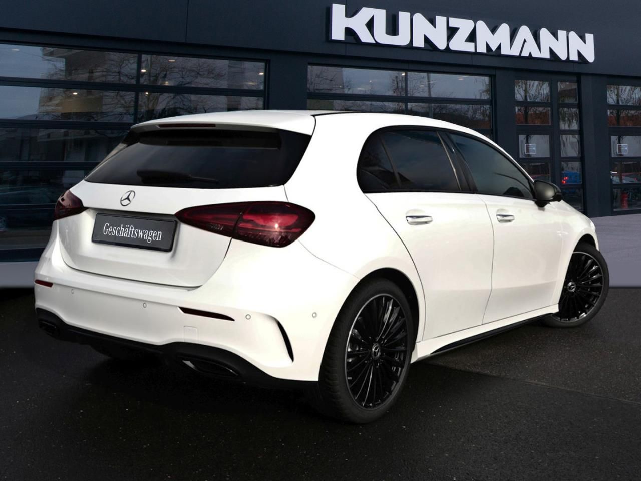 Mercedes-Benz A 220 d AMG Night Distronic HUD 360° AHK Panoram foto 2