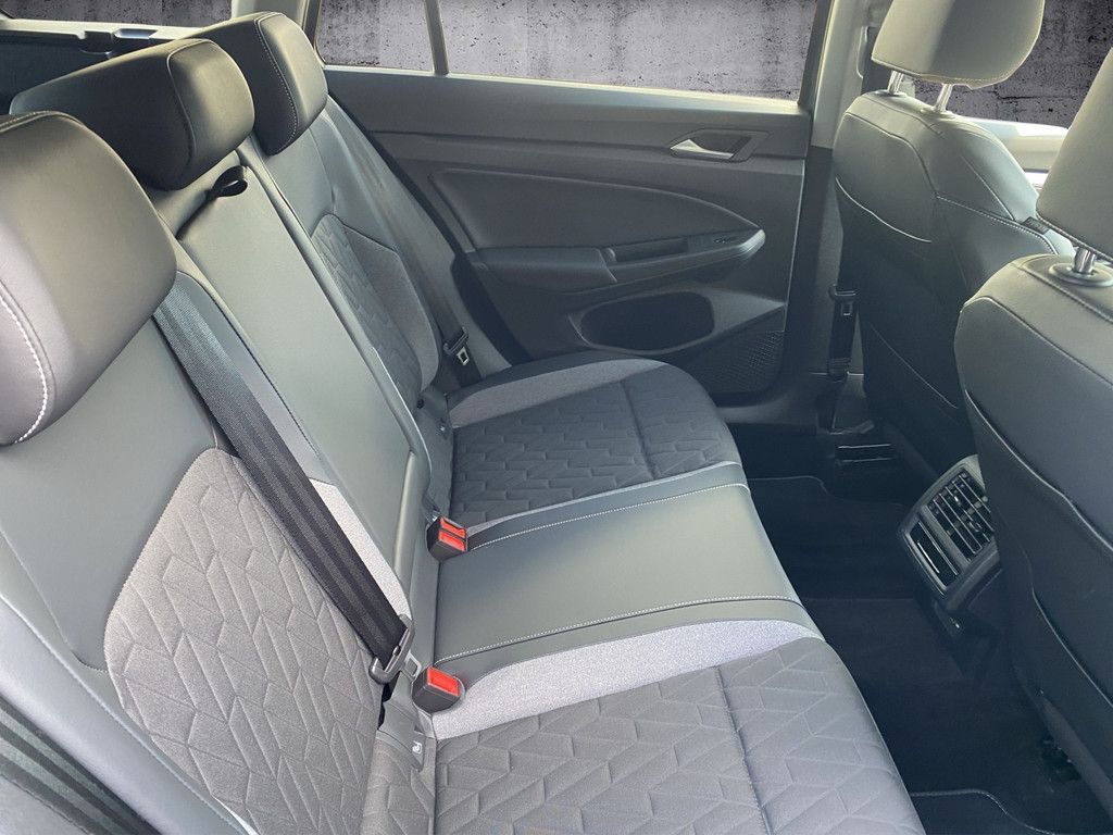Volkswagen Golf - Bild 12