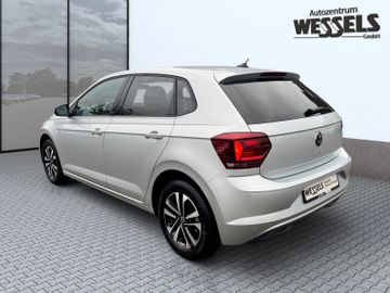 Volkswagen Polo VI United NAVI Active Info-Display