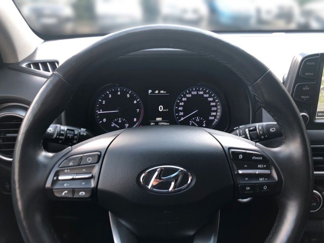 Hyundai Kona Premium 4WD +AHK