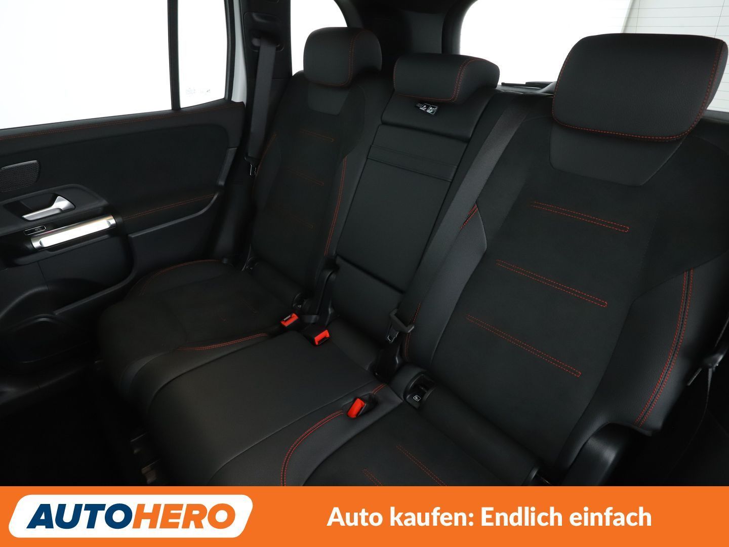 Mercedes-Benz 300 4Matic AMG Line NAVI VC ACC CAM PDC SHZ foto 14