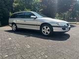 Opel Omega B Caravan - Opel Omega: B Caravan