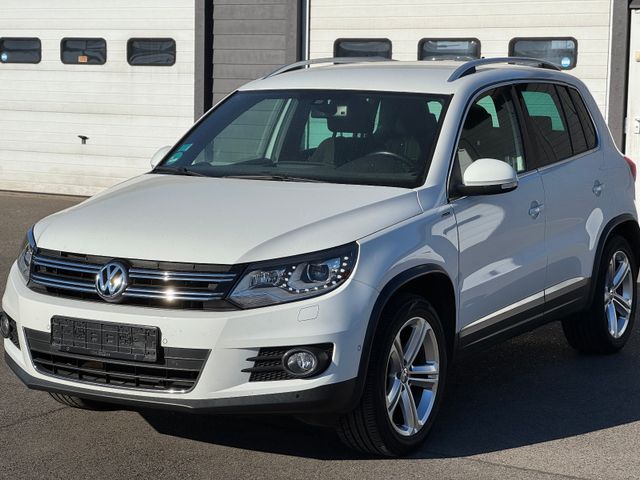 Volkswagen Tiguan Lounge Sport & Style BMT R Line