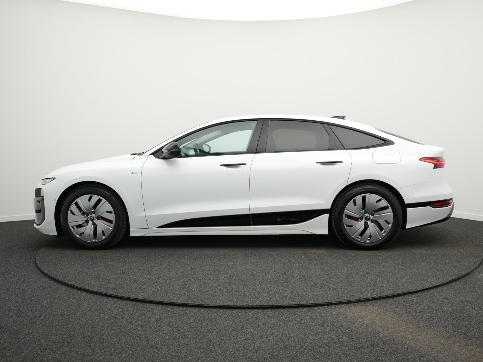 Audi A6 e-tron - Bild 14