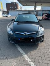 Hyundai i30 - Hyundai i30 aus 2010 mit Diesel-Antrieb