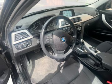 BMW 318 - 11