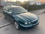 Jaguar X-Type Estate 2.5 Liter V6 Executive - Jaguar X-Type: Grün