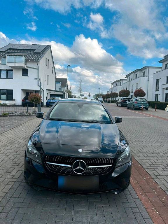Image of Mercedes-Benz CLA 200 Shooting Brake