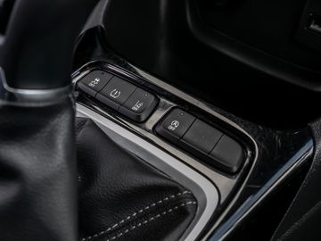 Opel Crossland 1.2 Basis Fernlicht-Assistent Tempomat