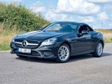 Mercedes-Benz SLC 180 Roadster 9G mit AHK