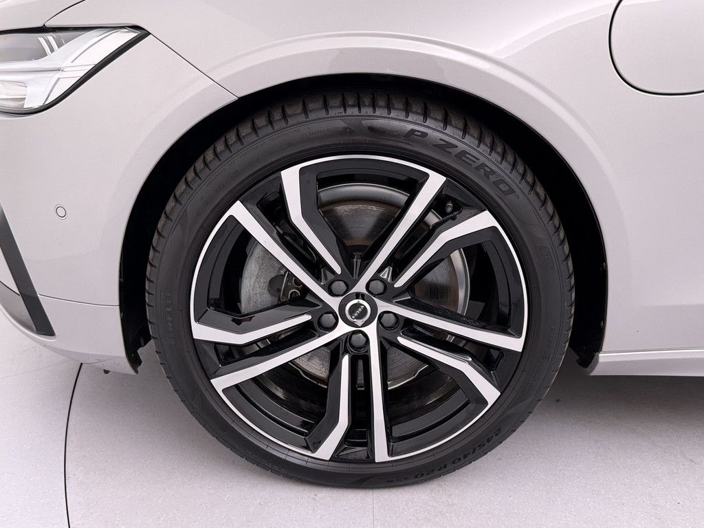 Volvo V90 T8 AWD Recharge Plug-In Hybrid Ultimate Dark foto 9