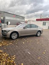 BMW 750i Luxus - gebrauchte BMW 750 aus dem Jahr 2011