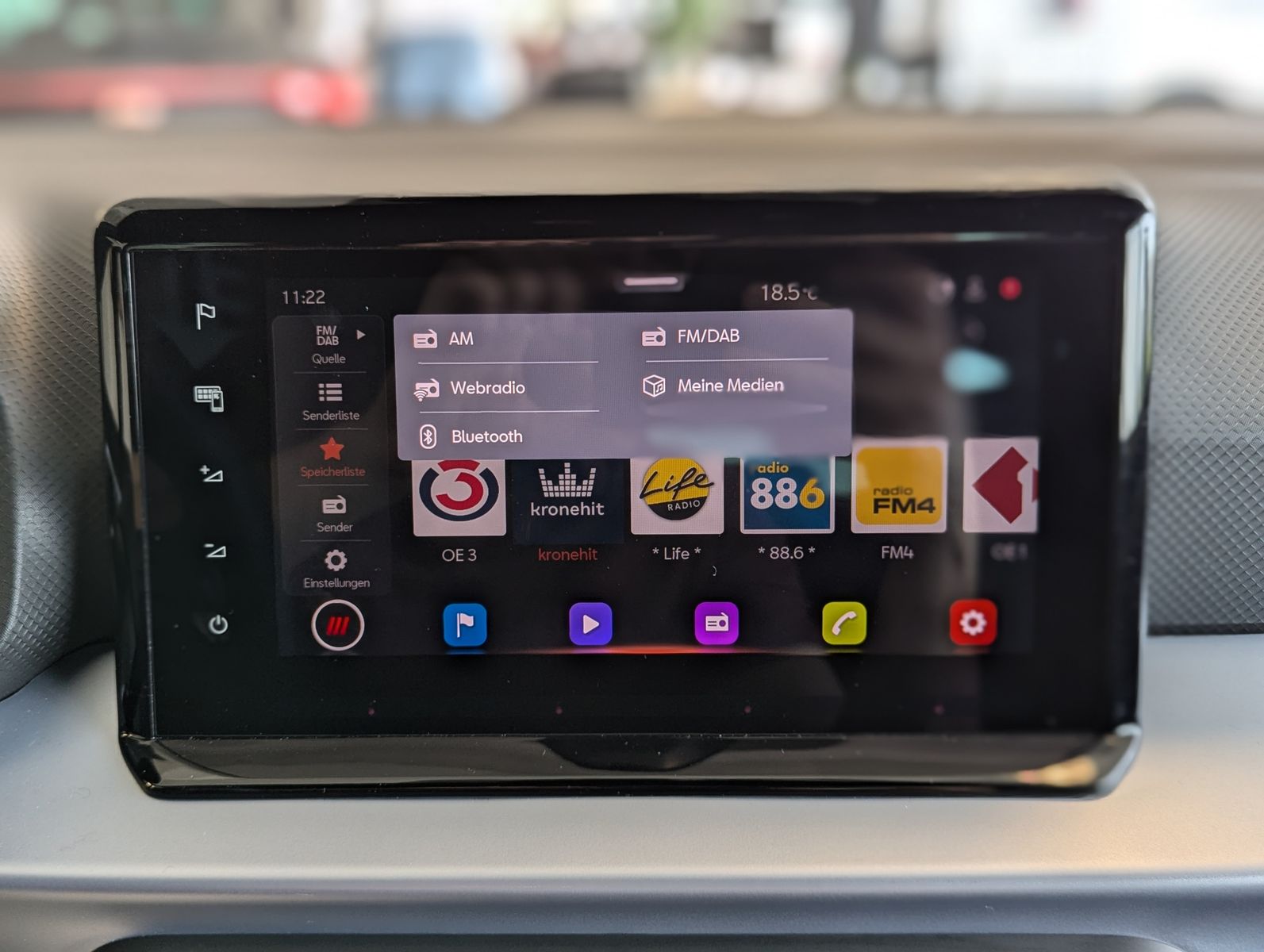 Fahrzeugabbildung SEAT Arona 1.0 TSI FR DSG LED Dinamica ACC AHK Kamera