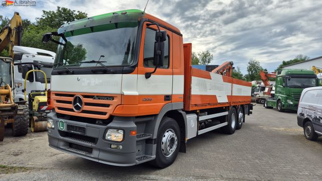 Mercedes-Benz 2536 L Baustoff mit Terex 105.2V Funk FB, Drehse