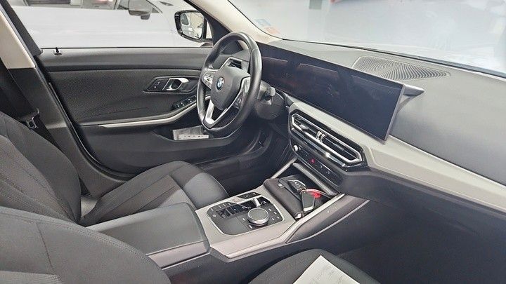 BMW 320d T xDrive Shadow-Line WIDE LED CARPLAY AHK foto 7