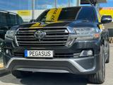 Toyota Land Cruiser V8 4D Geländewagen SUV - gebrauchte Toyota Land Cruiser aus dem Jahr 2017