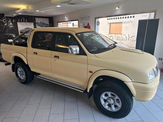 Mitsubishi L200 2.5 TDI 4WD Double Cab Pick-up G