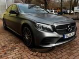 Mercedes-Benz  C 400 4MATIC AVANTGARDE  AMG Bestzustand-Vollau - gebrauchte Mercedes-Benz C 400 aus dem Jahr 2019