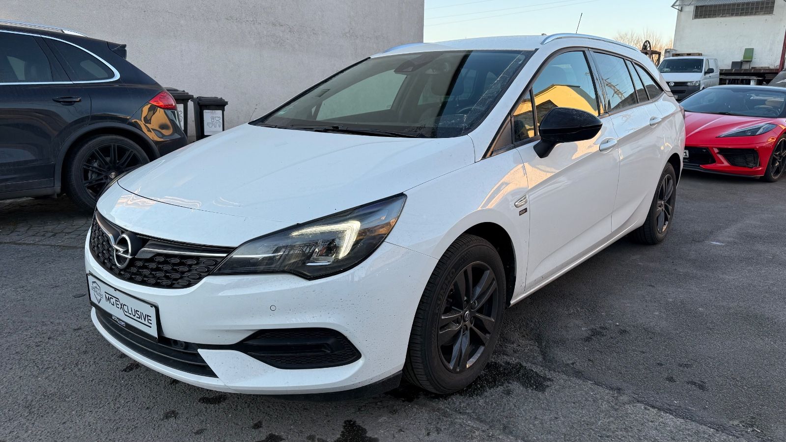 Fahrzeugabbildung Opel Astra K Sports Tourer Opel 2020 Start/Stop