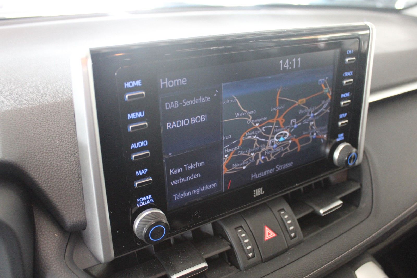 Fahrzeugabbildung Toyota RAV 4 4x2 Hybrid Lounge Aut. PANO LED LEDER ACC