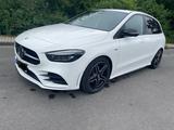 Mercedes-Benz B 200 d 4MATIC DCT -AMG - Mercedes-Benz B 200: 4matic