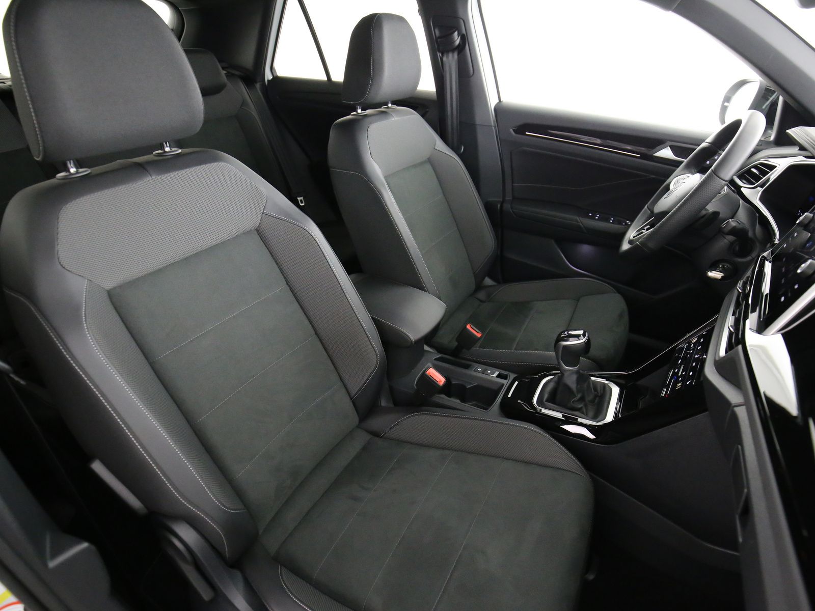 Volkswagen T-Roc - Bild 18