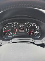 Audi Q3 1.4 TFSI - - Audi Q3 aus 2014 mit Benzin-Antrieb